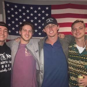 Meet your Posher, Kenny